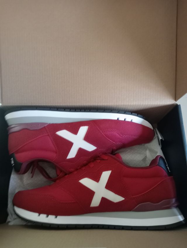 Zapatillas Munich talla 42 hombre nuevas