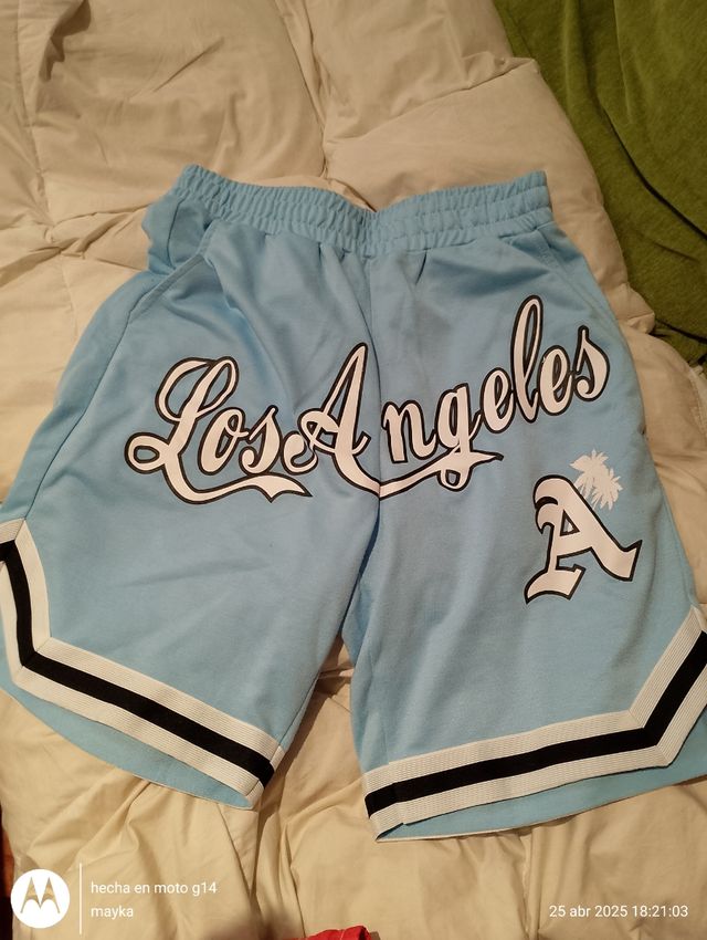 Shorts Los Angeles celeste