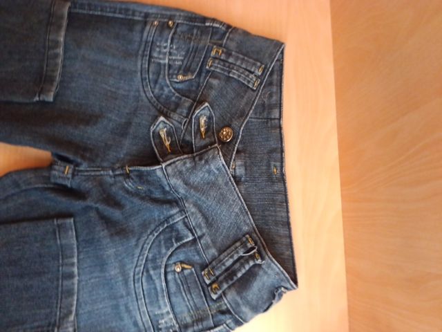 Pantalones vaqueros mujer