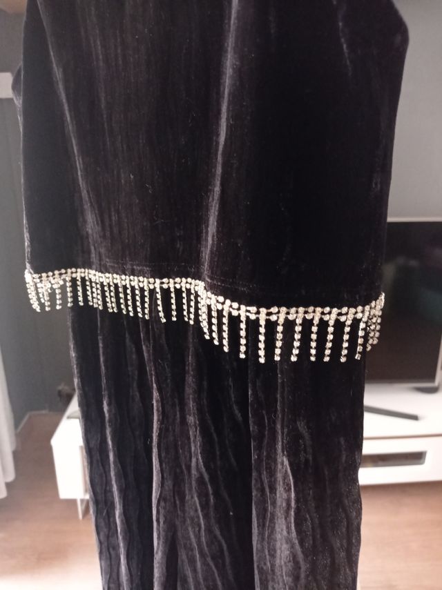 Mono Zara niña negro -talla 8