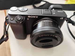 Sony α6300 Cámara con extras