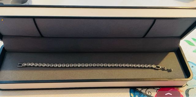 Pulsera plata y diamantes