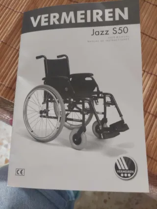 Silla de ruedas plegable