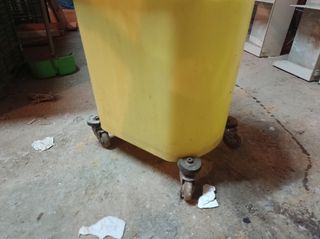 Cubo fregona profesional con escurridor