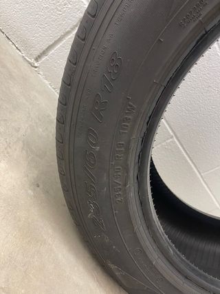 Rueda neumatico pirelli 235/60/18 103w