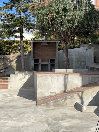 CONSTRUCCIONES Y REFORMAS  