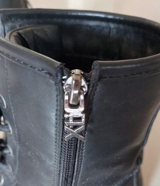 Botas negras cordones Xti