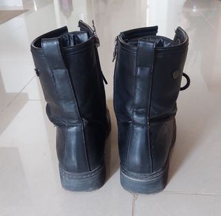 Botas negras cordones Xti