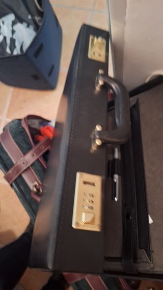 Maletín ejecutivo negro