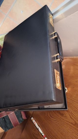 Maletín ejecutivo negro