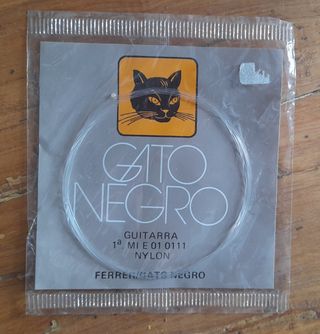 Cuerdas Guitarra Gato Negro Vintage de Naylon.