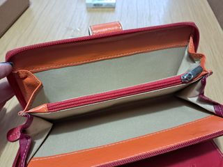 Portafoglio vera pelle.  Arancione/Rosso