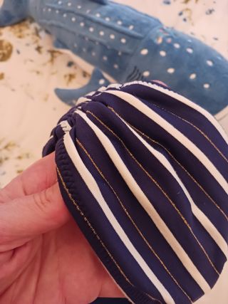 Bikini azul marino y rallas con lurex el Corte Ing