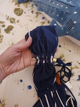 Bikini azul marino y rallas con lurex el Corte Ing