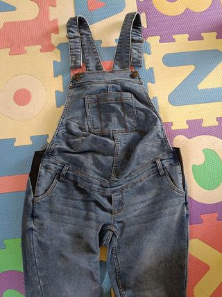 Peto vaquero premamá muy amplio