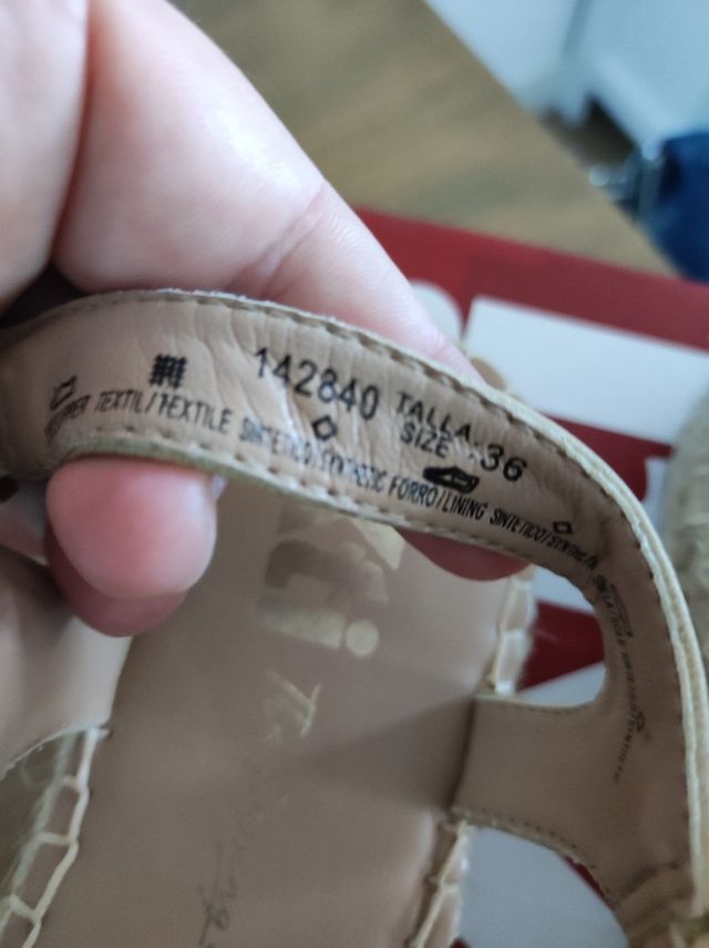 Sandalias Xti,talla 36