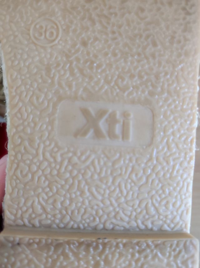 Sandalias Xti,talla 36