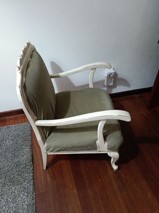 Butaca vintage verde y blanca