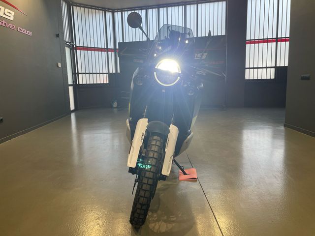 HUSQVARNA NORDEN 901 2022