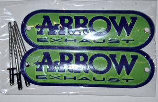 Logotipo Arrow aluminio