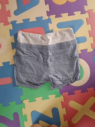 Pantalón corto premamá.