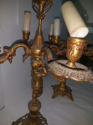 Candelabros de bronce