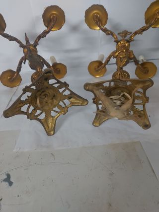 Candelabros de bronce