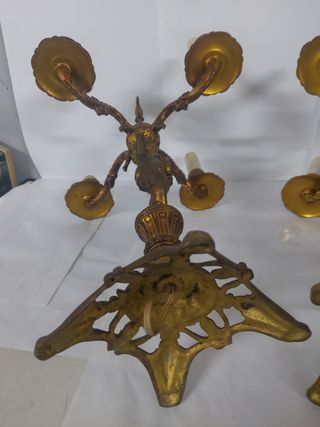 Candelabros de bronce