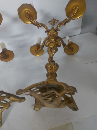 Candelabros de bronce