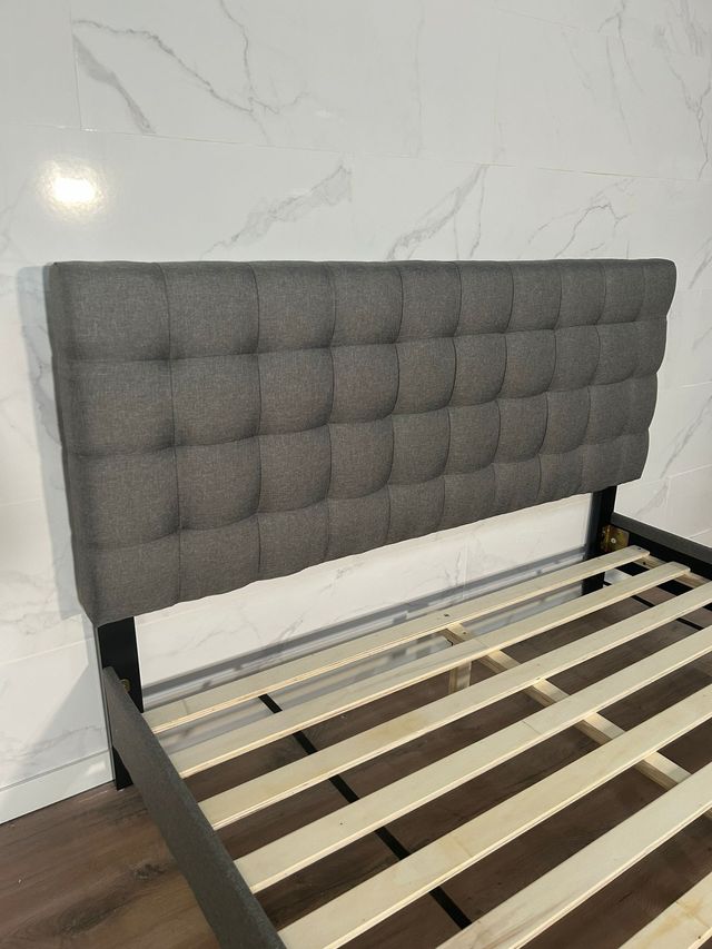 CAMA MATRIMONIAL CON CABECERO 135 Y 150 GRIS TELA