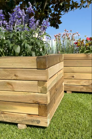 Jardinera cuadrada 45x45x34 con tela geotextil