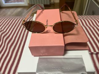 Gafas miu miu nuevas sin estrenar