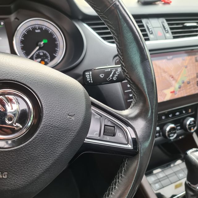 Skoda Octavia Combi 1.8TSi Laurin & Klement