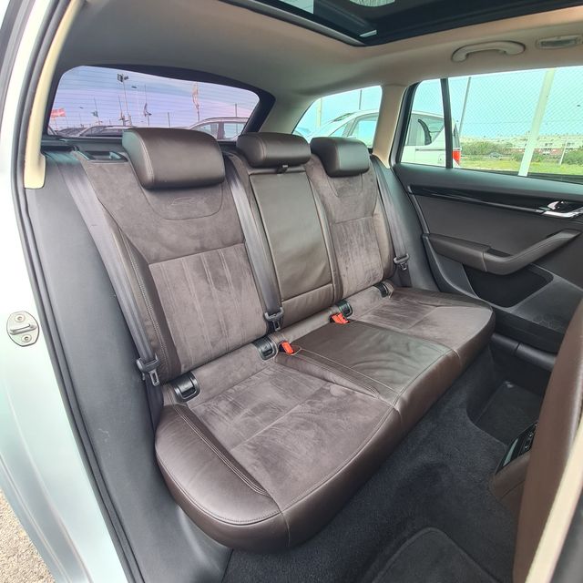 Skoda Octavia Combi 1.8TSi Laurin & Klement