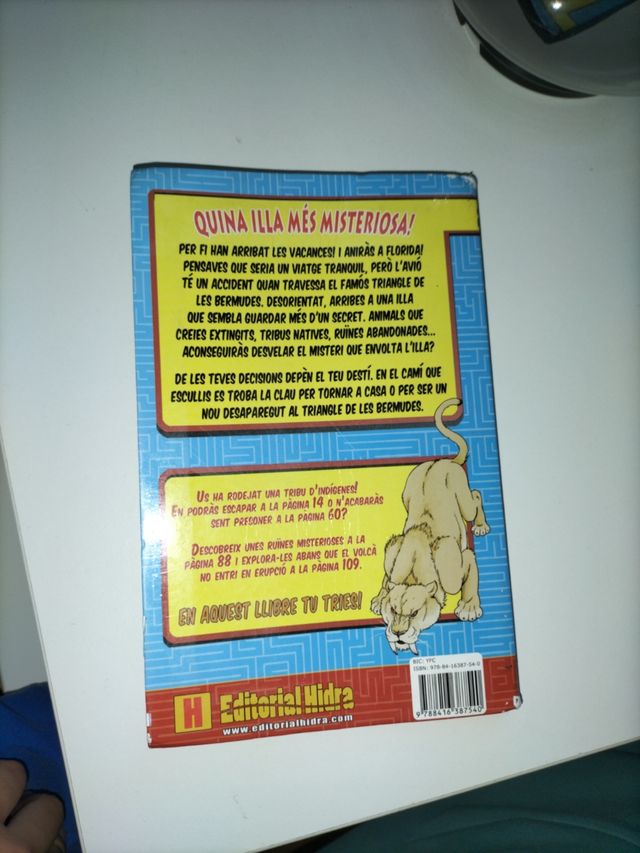 El triangle de les Bermudes (Tu tries l'aventur...