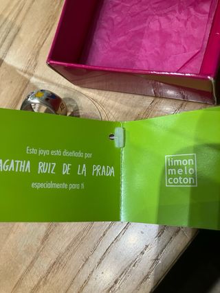 Sortija y pendientes