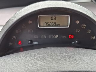 Citroen C8 