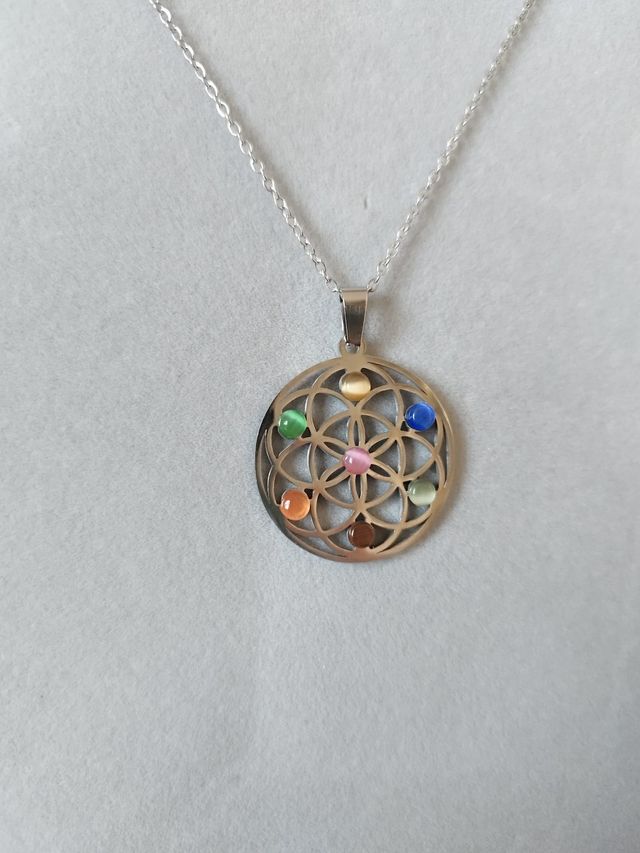 Colgante flor de la vida 7 chakras