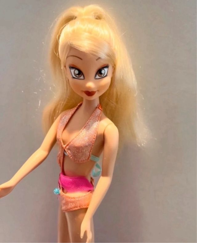 Bambola Winx Stella i bikini Rainbow 2003/2008 