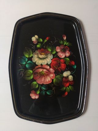 Vassoio made in urrs,dipinto a mano