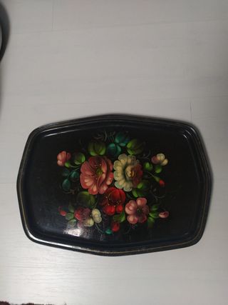 Vassoio made in urrs,dipinto a mano