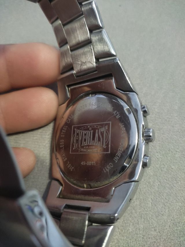 Reloj everlast