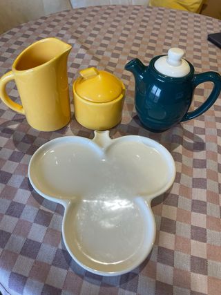 Juego té vintage: amarillo y verde forma de trevol