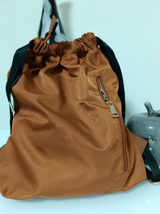 Bandolera en marrón y negro 