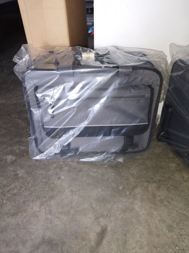 Maletín trolley gris oscuro