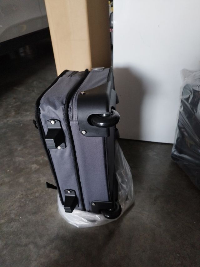 Maletín trolley gris oscuro