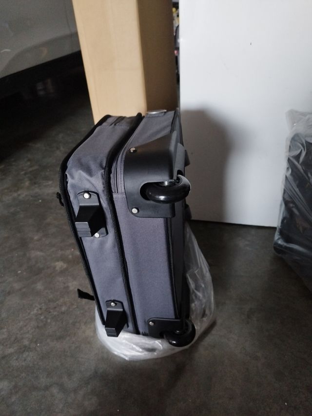 Maletín trolley gris oscuro