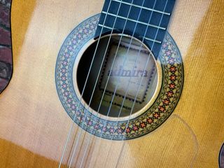 Guitarra clásica Admira Flamenco