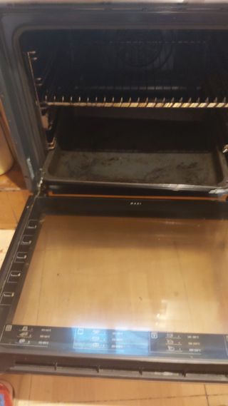 Horno AEG urge vender