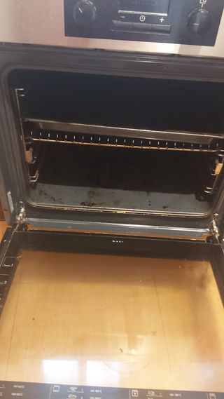 Horno AEG urge vender